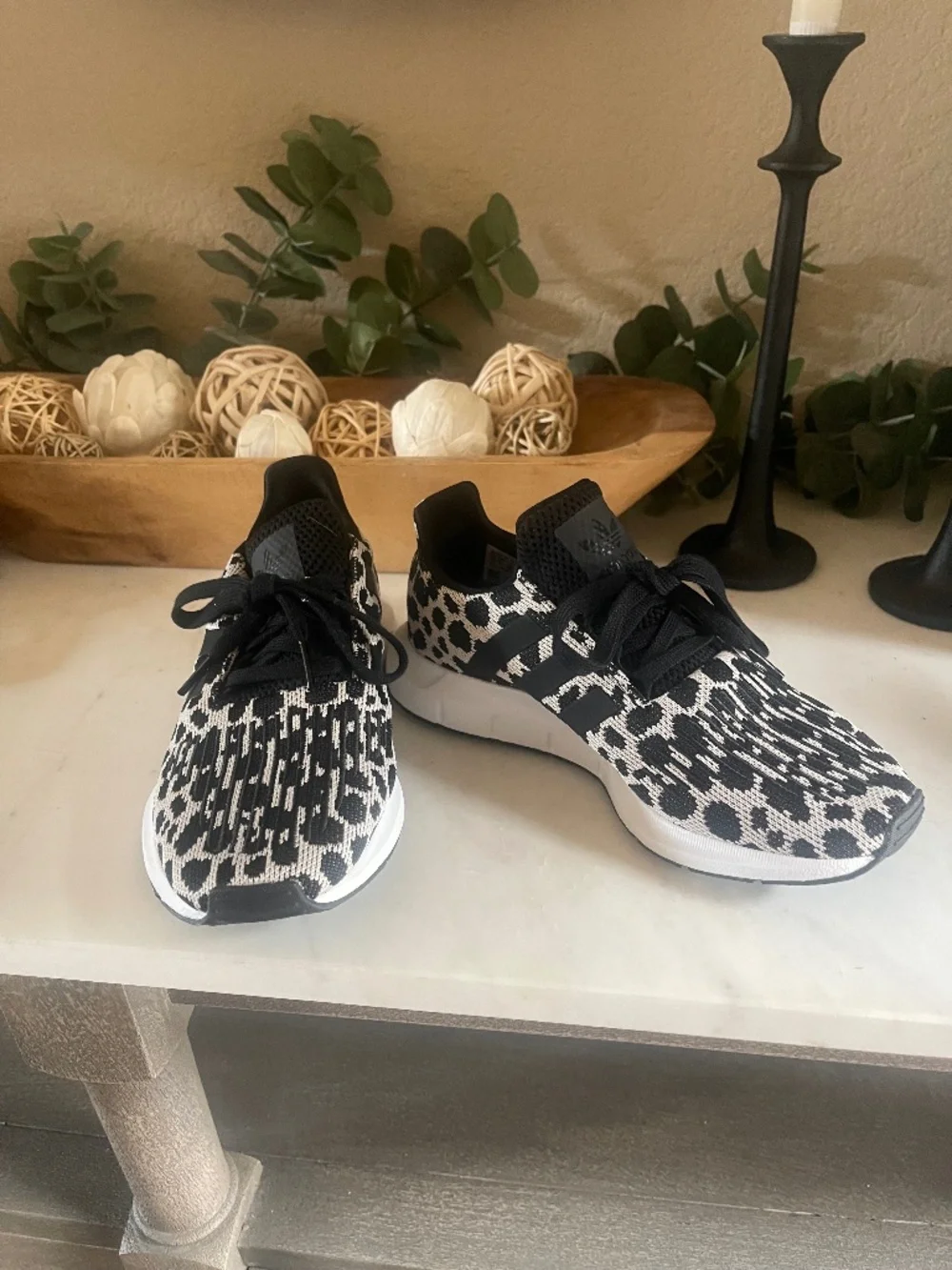 Adidas Swift Run Leopard Print BD7962 — Women's 5 — New, Never Worn